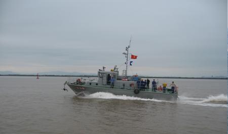 Tàu ST 175 cho Cục Vận tải/Tổng cục Hậu cần