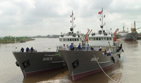 Tàu đánh cá 1482 cho BQL Công trình Trường sa